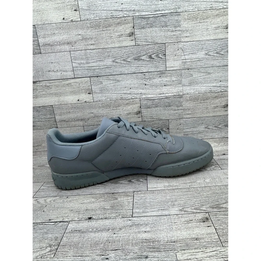 Adidas Yeezy Calabasas Powerphase Grey Leather Lace Up‎ Sneakers Mens Size 13